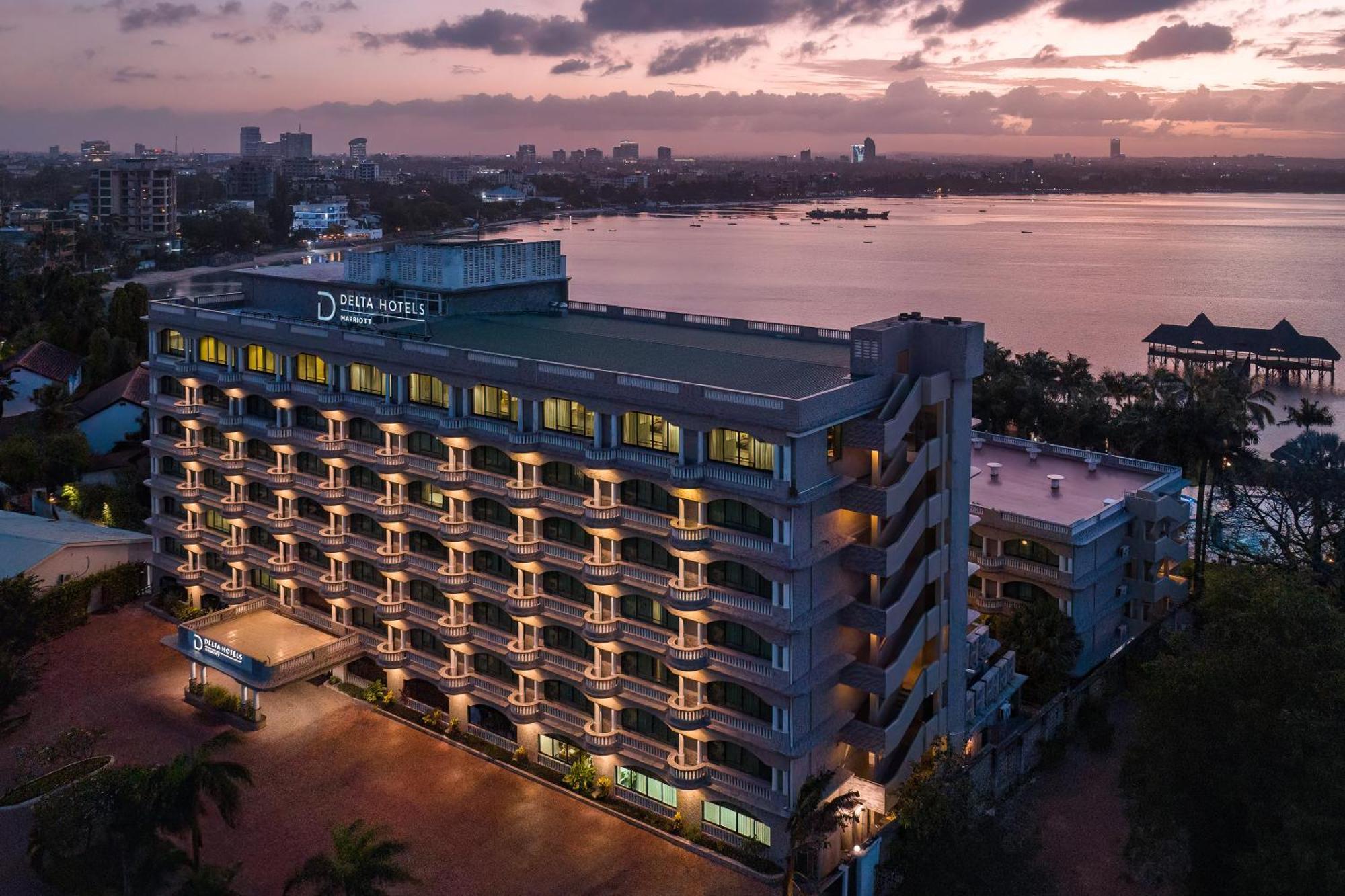 Delta Hotels By Marriott Daressalam Exterior foto
