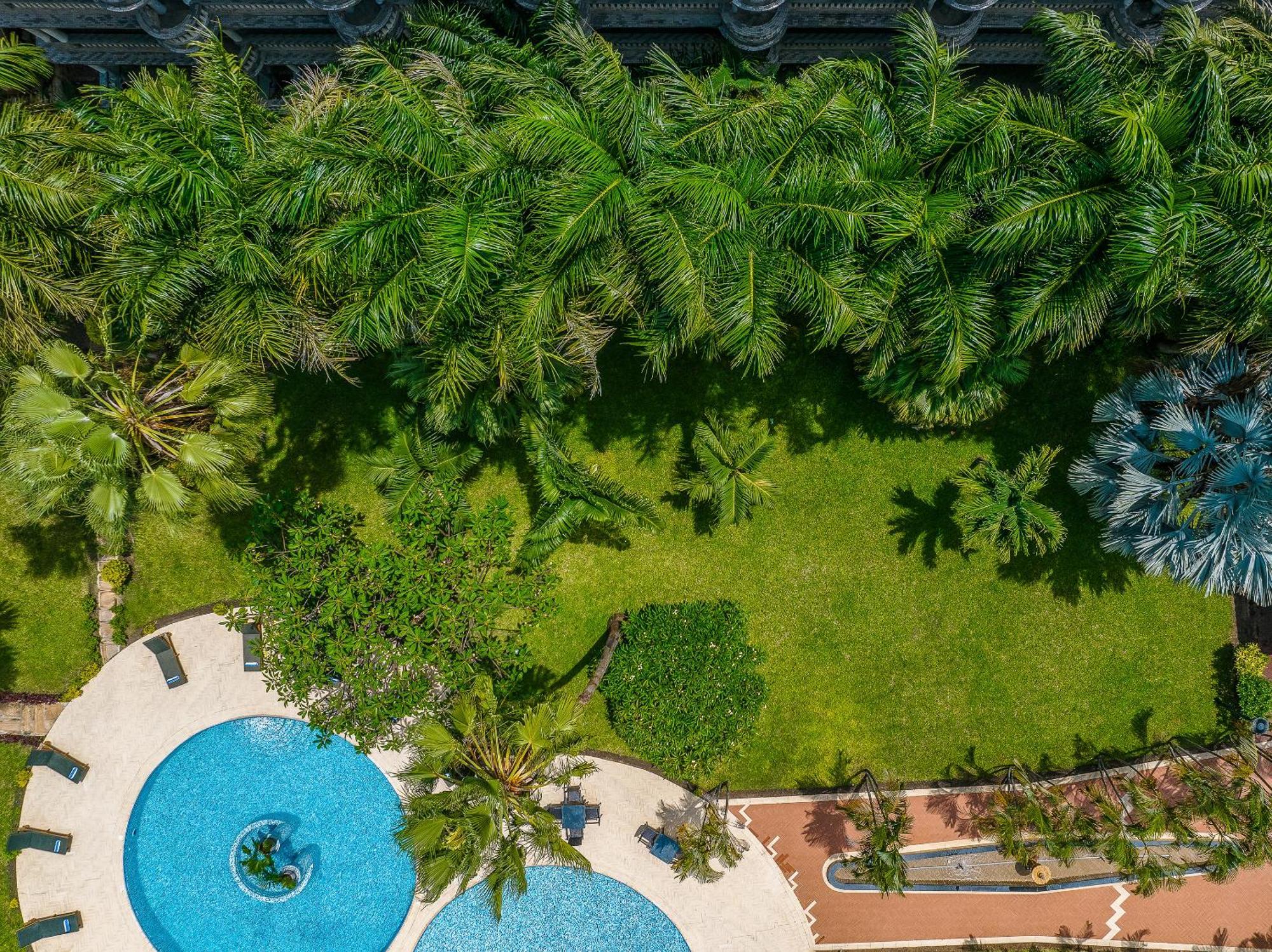 Delta Hotels By Marriott Daressalam Exterior foto