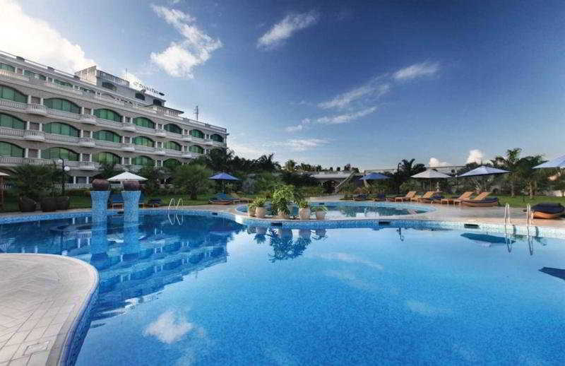 Delta Hotels By Marriott Daressalam Exterior foto